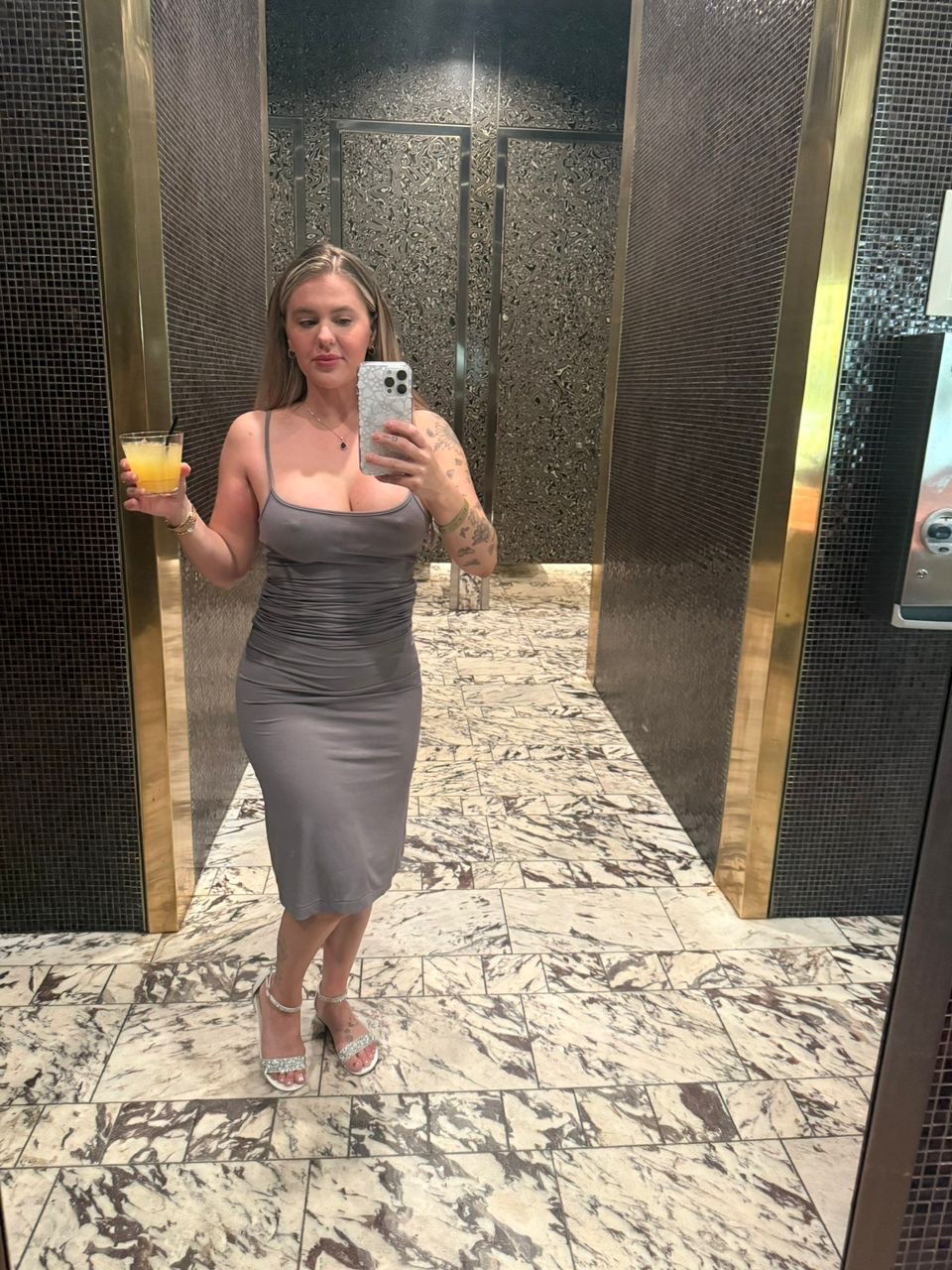 I’m available for Massage & meet up ‪+1(520) 406-7573‬ 💯IN OR OUTCALLS Zangi :1090494114