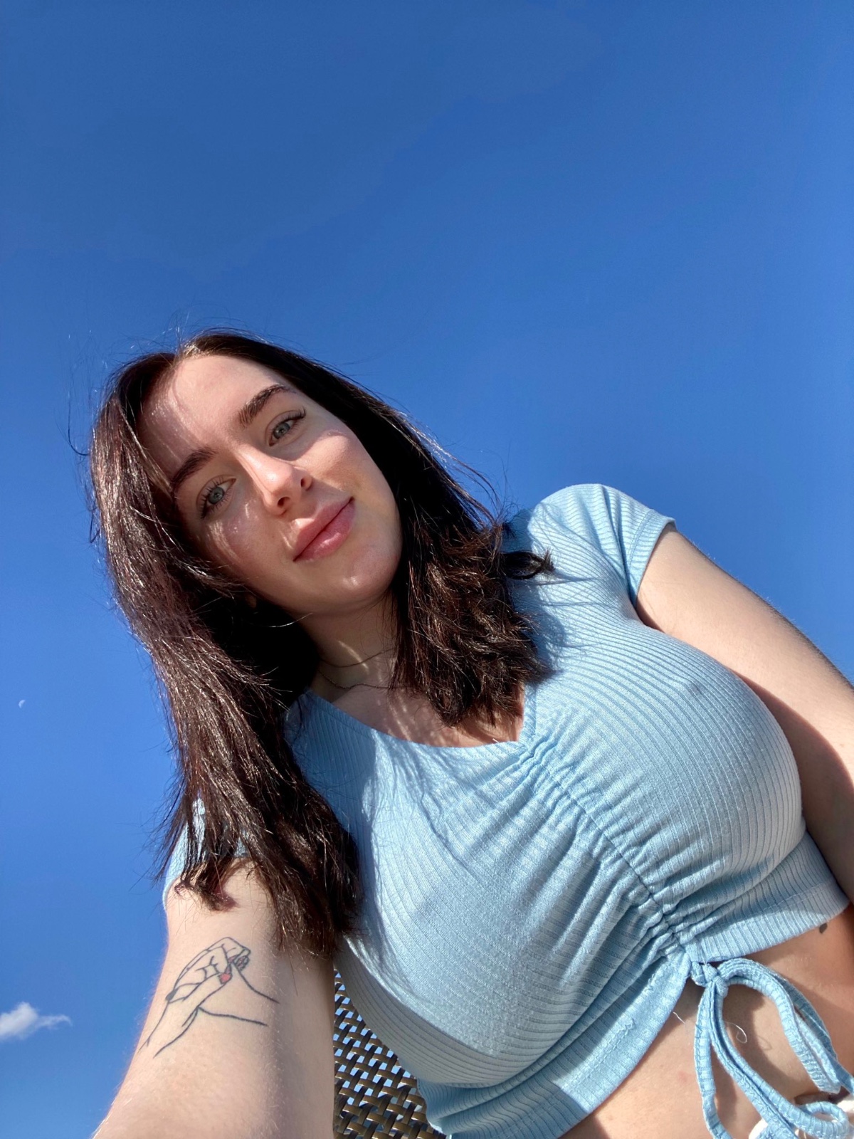 Nasty girl ,drunk and ready for fun ❤️🍑❤️ And ready to get laid right now 🍑🍑🍑🍑❤️