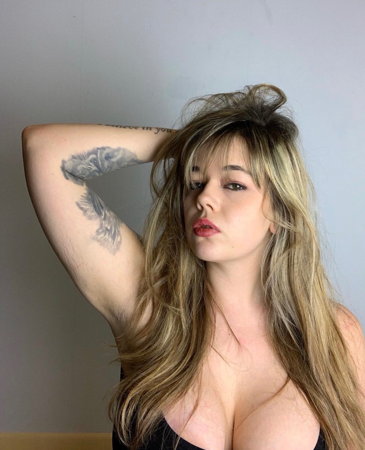 I am available for hookup and party I’m independent (402) 902-7225