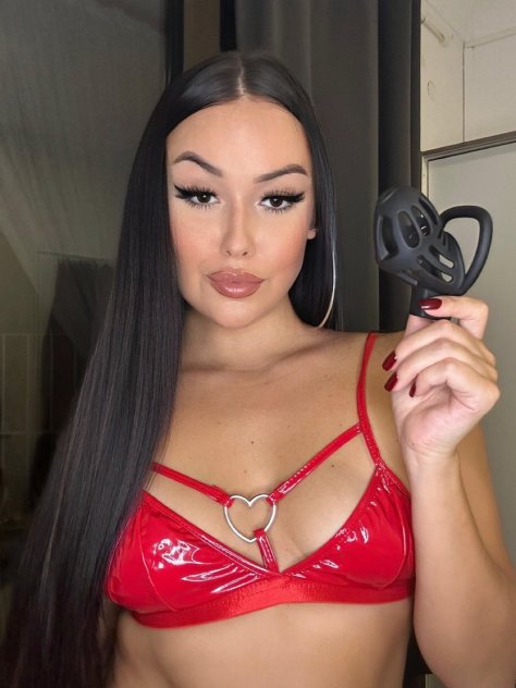 Escorts Available now