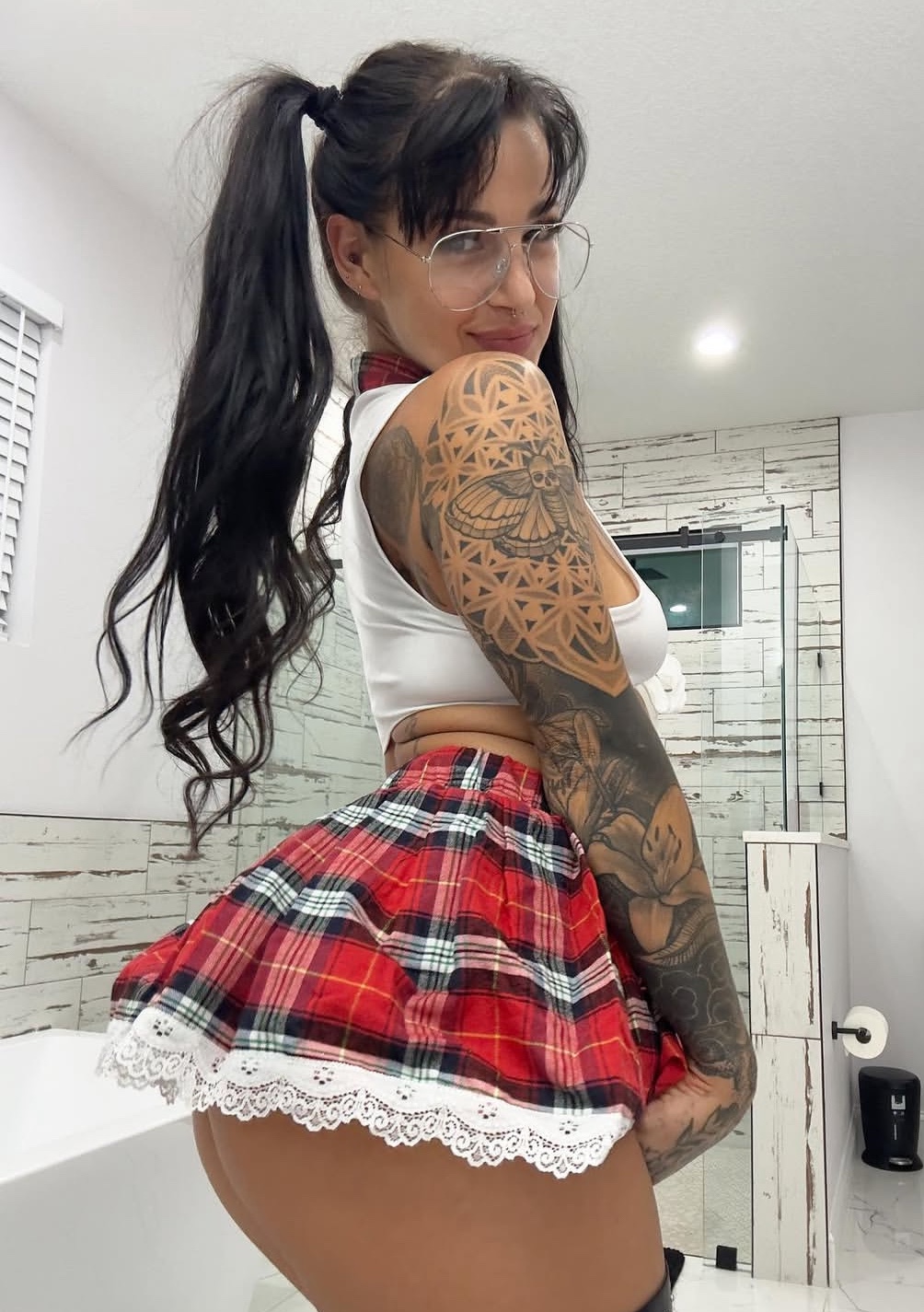 Hook up and I do party