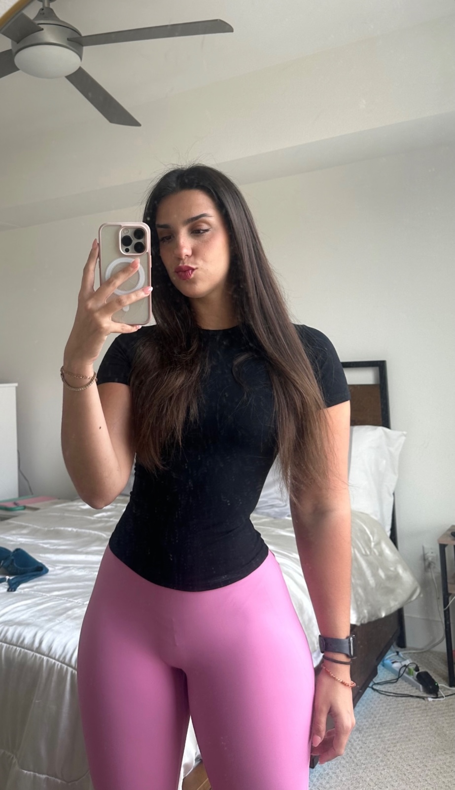 Are u stressed!😰 🍆🍑and feed some hot reliever? I'm the right girl.