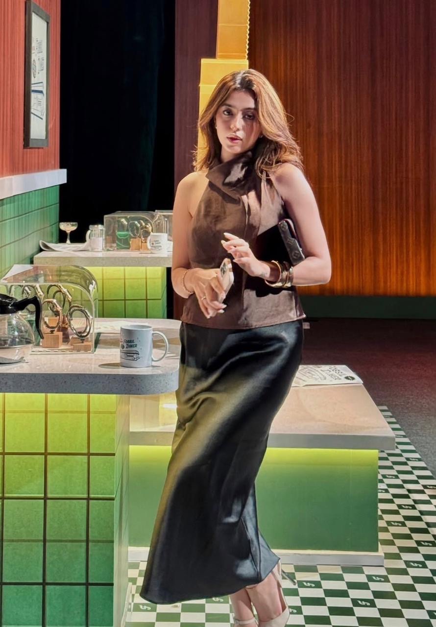 Text on whatsapp for more details and bookings +1(661)235-4609