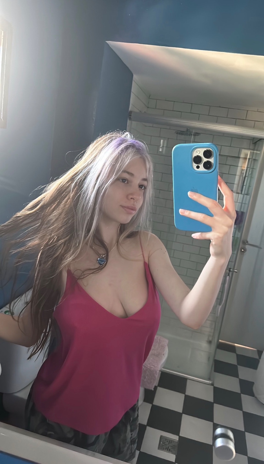 Discreet, confident, and full of charm.😍🧚‍♀️