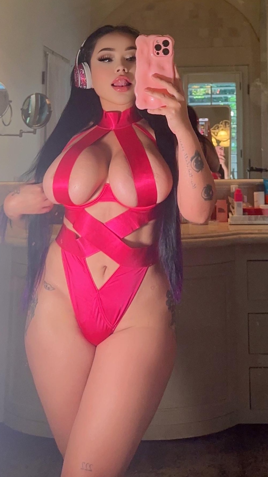 Yo it’s Tracy ..I Fuck and suck real good,I squirts a lot💦😋🥵🫦 +1(207)651-6238