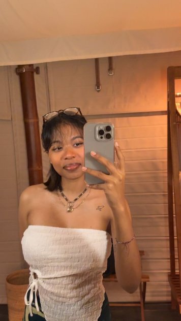 Hello Guys❤️,I like ****💦Kissing💋Eating ****🍆 And💦I💋Enjoyed💧