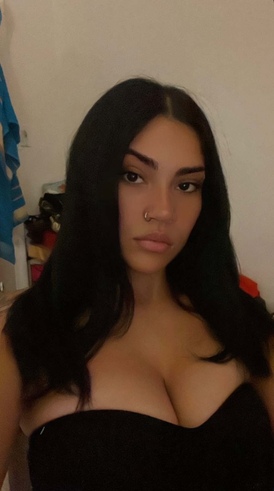 I Wanna fulfill your widest sexual fantasies,I’ll satisfy you with my full service-Snap-mellyy_rb24