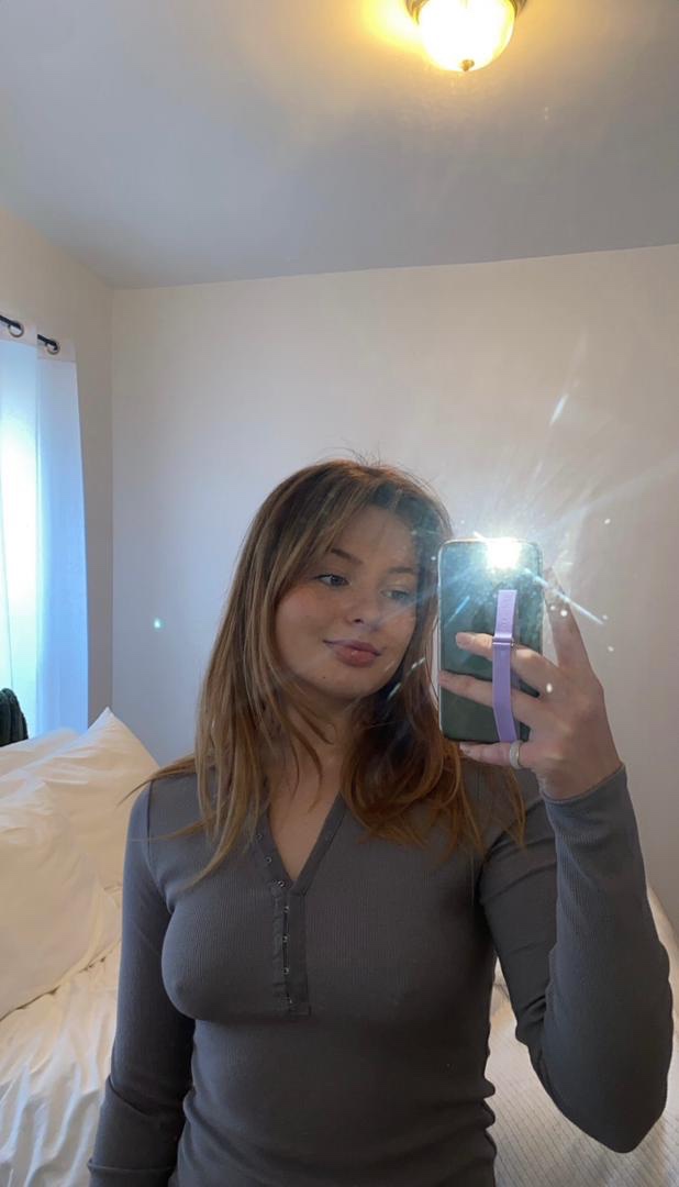 I’m a horny and mature girl,I’ll be able to relieve you from stress with hot massage, I love squirti