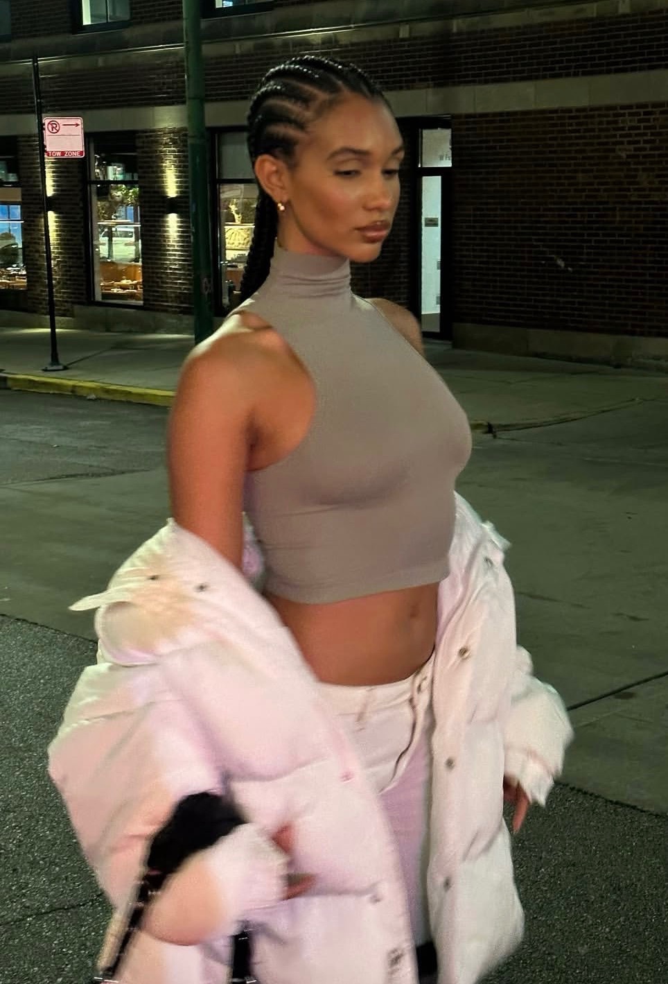 Hi 💞i’m  always in a cheerful mood for fun text me💞💞😊