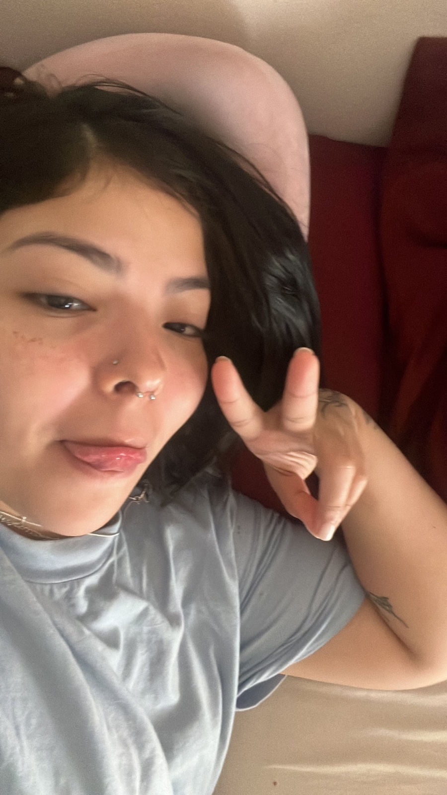 😏 Feeling adventurous and free right now! Hit me up: +1 (702) 487-2290 | Telegram: @Heather_Rose21