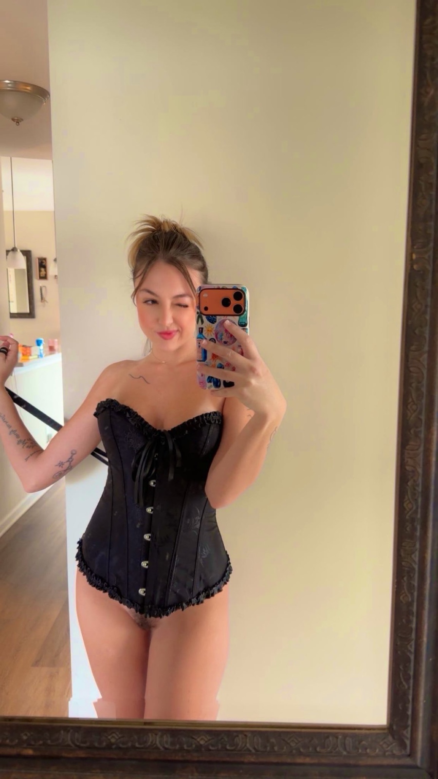 Always available for fun both Incall and outcall service