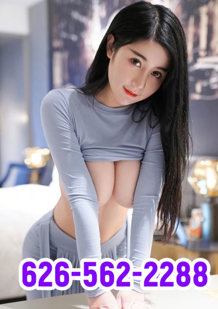 pussy is wet💦🍑perfect tight tush♻626-562-2288