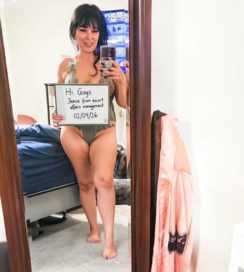 YoungPetite-MatureHottie Miami Naughty Bombshell-FULL SERVICE, Anal & GFE Queen 🔥😈