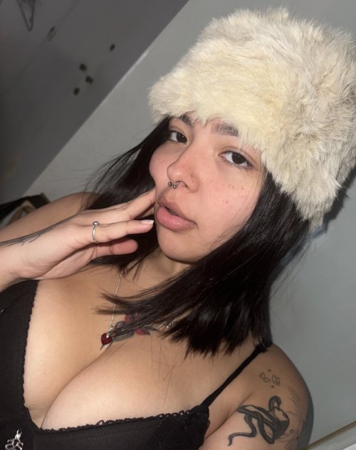 🍑🍆 DOWN TO fuck I’m available now Phone: +1 (702) 487-2290