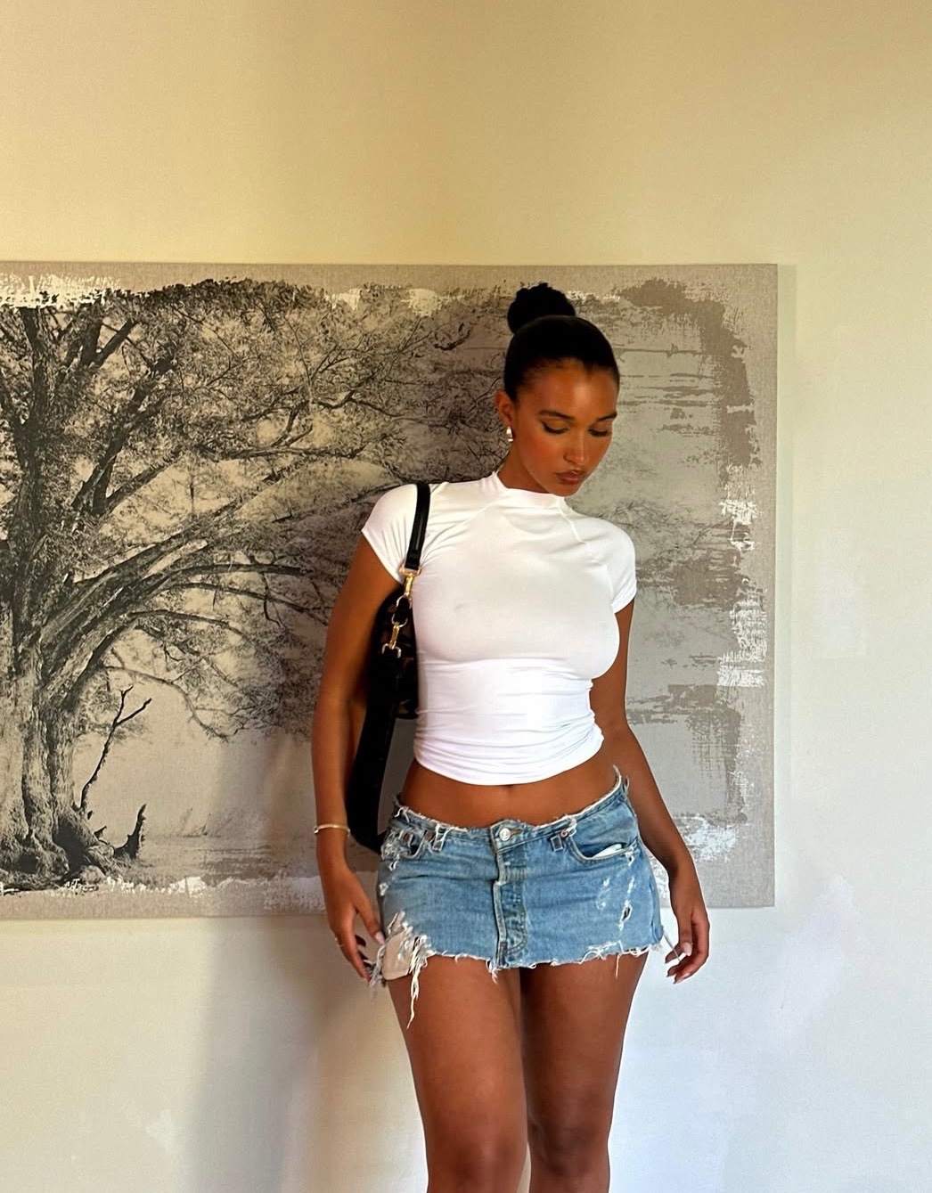 Hi 💞i’m  always in a cheerful mood for fun text me💞💞😊