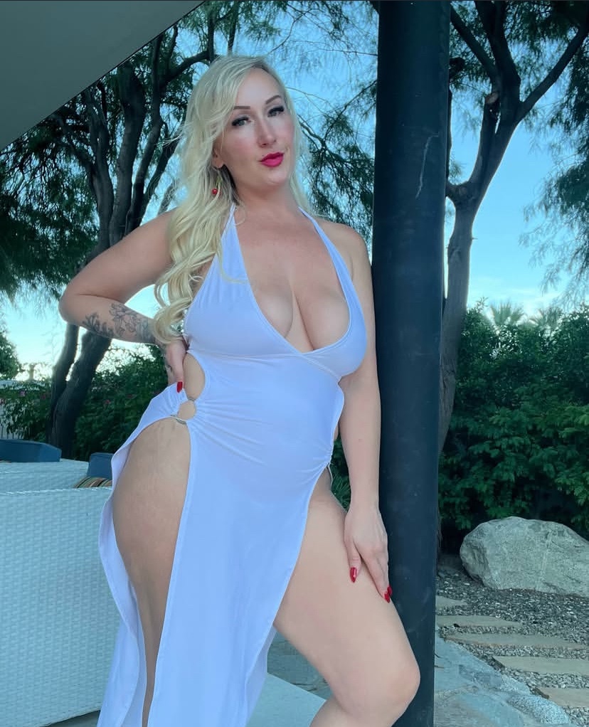 I’m down for full sex satisfaction Hit me up on phone:  +1 9042436639  same  as my WhatsApp