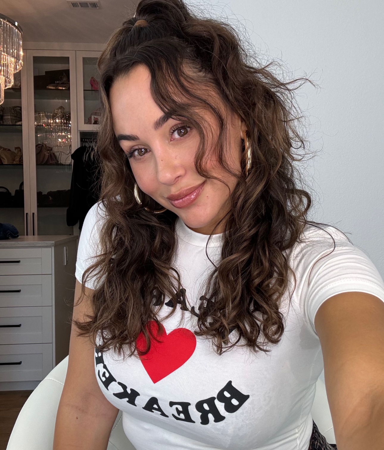 Verified Ad — Naughty, confident Caucasian. I have a soft spot for both Young/older men 😌