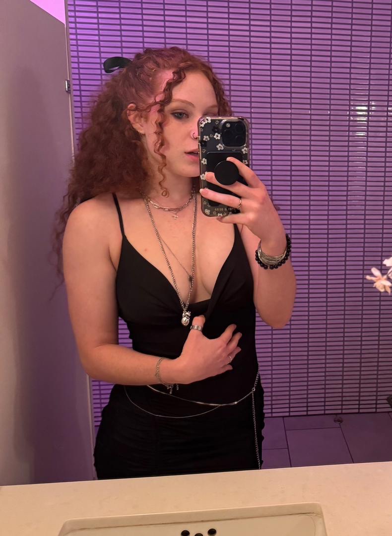 I’m available Incall or outcall or you perfect FaceTime session of nude content