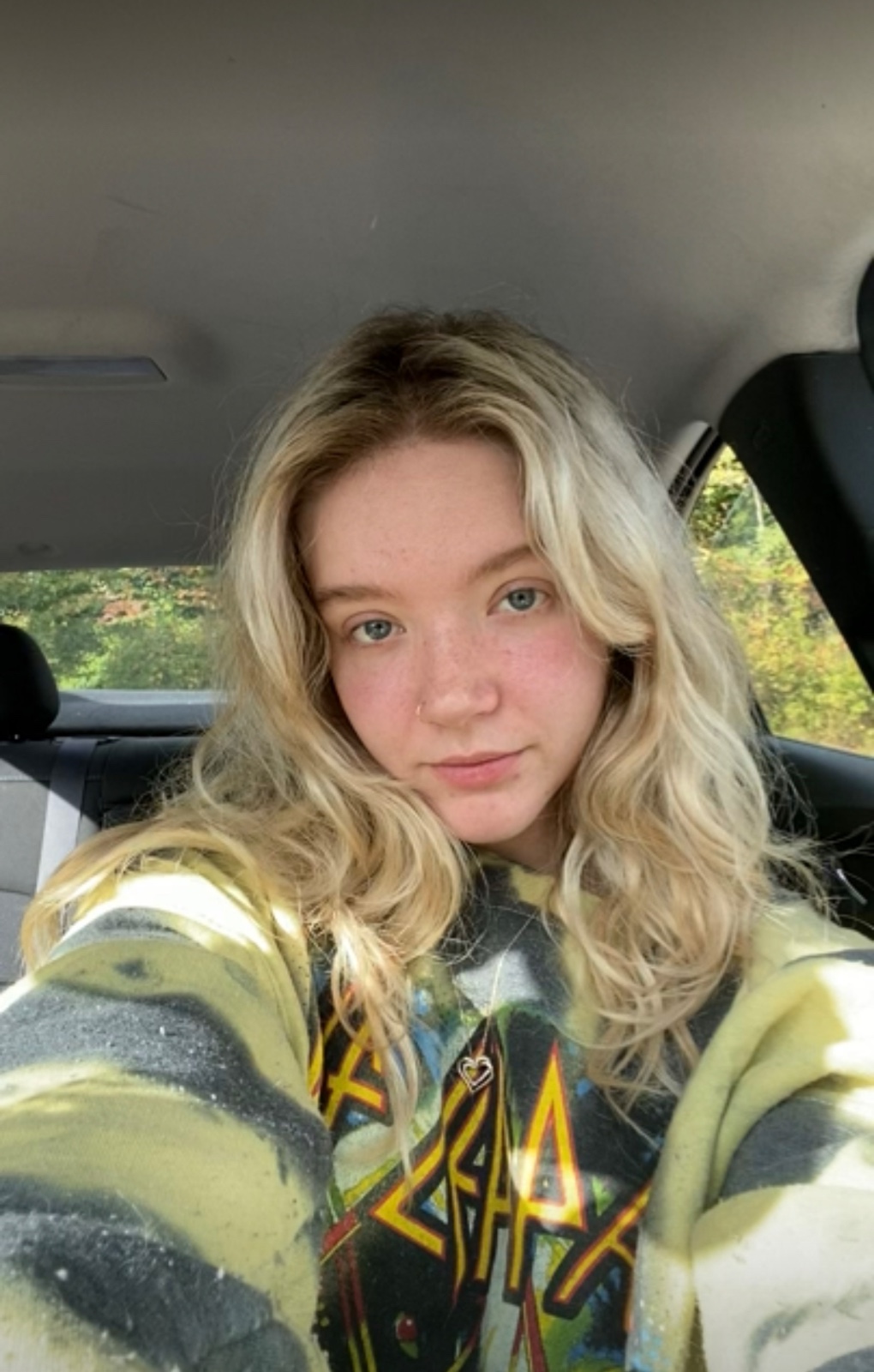 +1(951) 261-7413… companion for your fantasies and desires🍑🍆👅💦💋