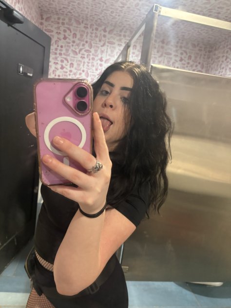 All sex position 😋🍆 Without condom😋 Low rate😍 available for 24/7 i