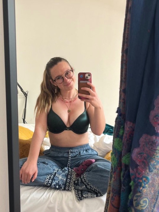 All holes available for sexhookup