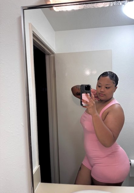 I’m available for your escort &massage service 💆🥰💯