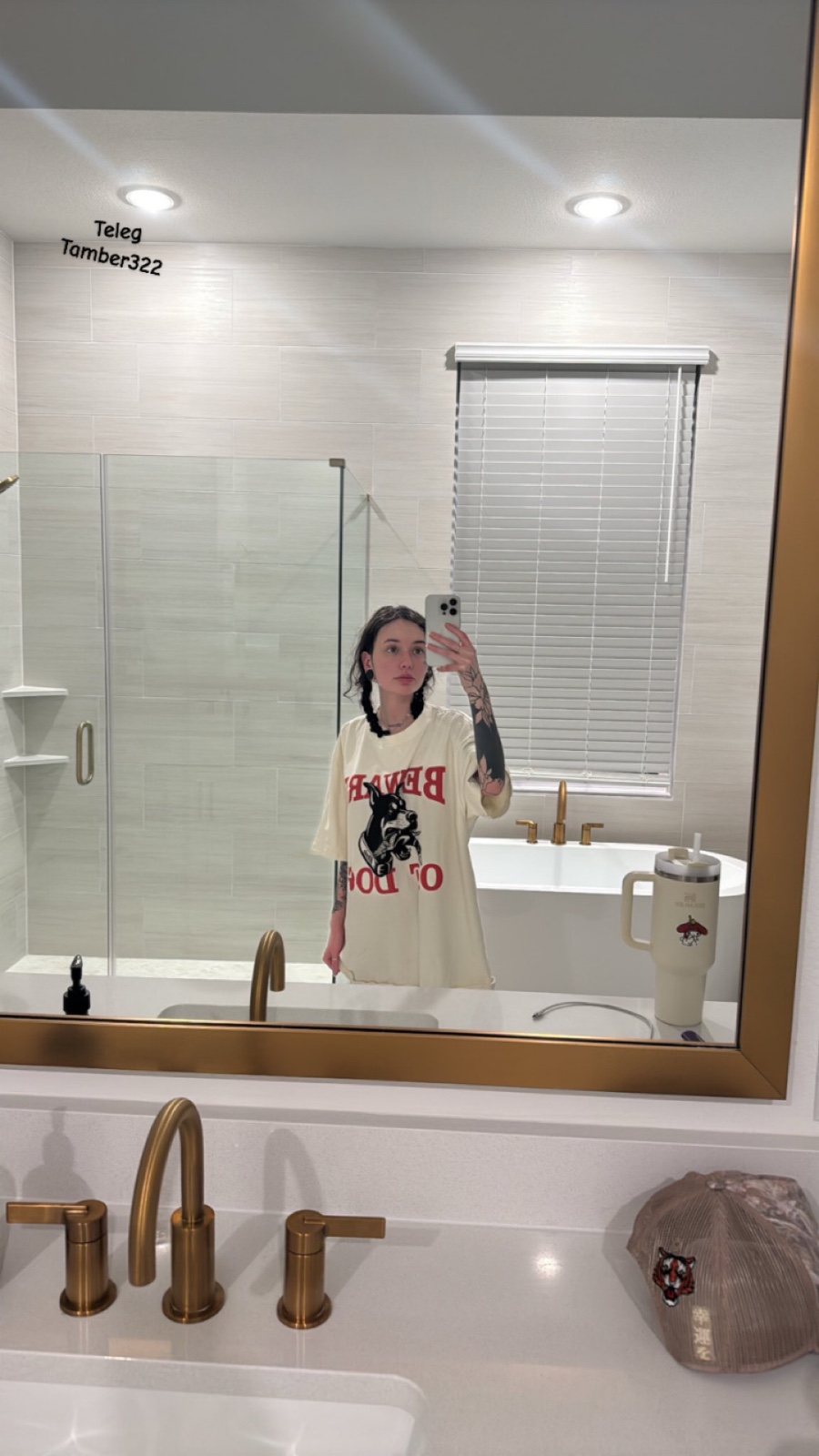 HMU  on telegram 🫰 at tamber322 or text me on my +1 281-609-0497 I’m down for fun only