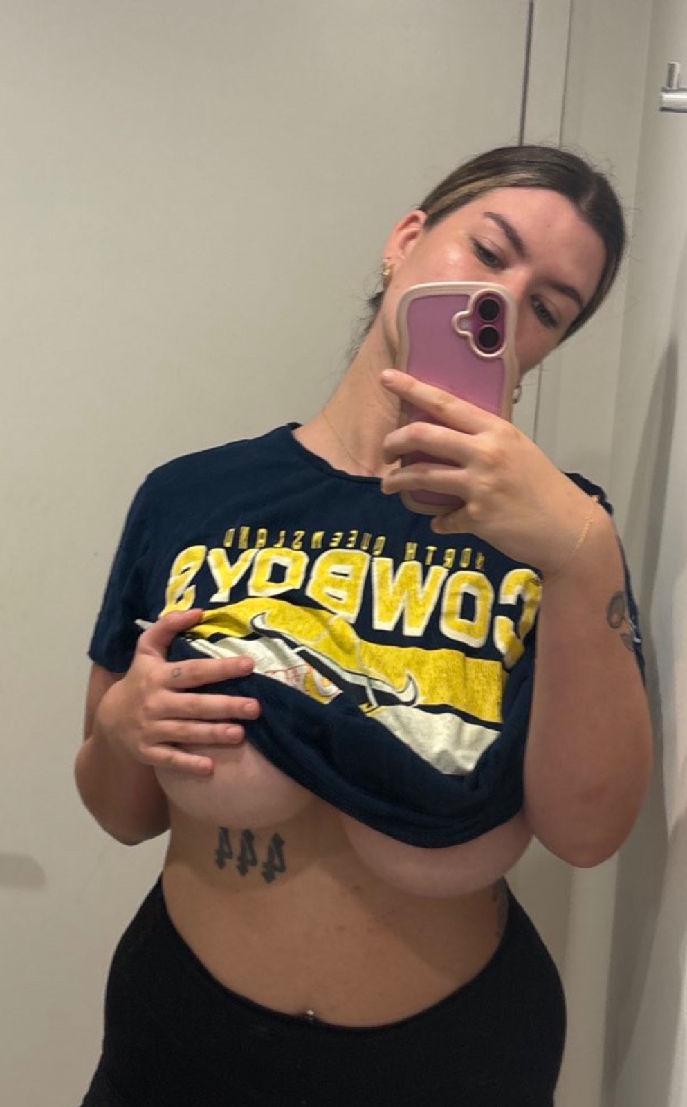 Accept cash✅Wet💦💘 juicy pussy 💘REAL & READY I’m available for real daddy and  SELL DRUG….add me o