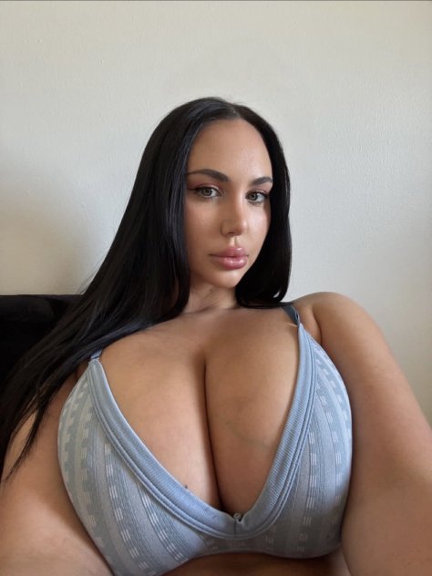 Hello Guys❤️,I like ****💦Kissing💋Eating ****🍆 And💦I💋Enjoyed💧Gett