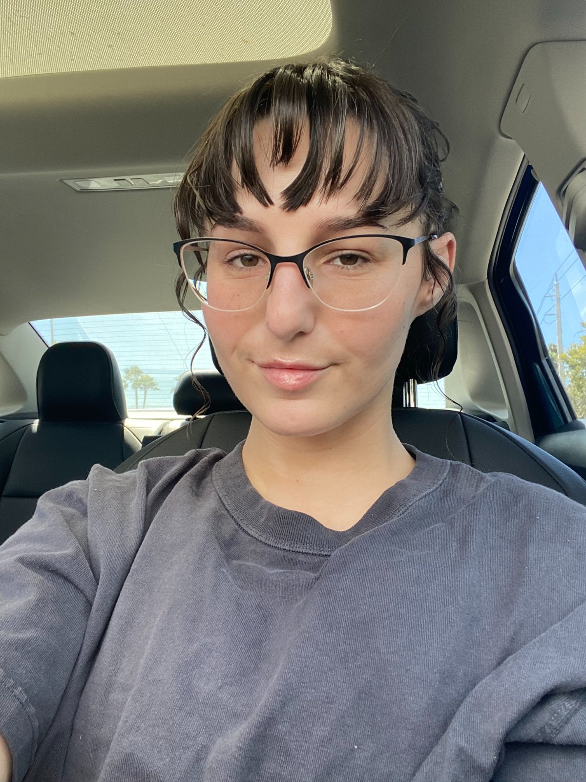 I offer affordable massage with sex i'm professional discreet and genuine