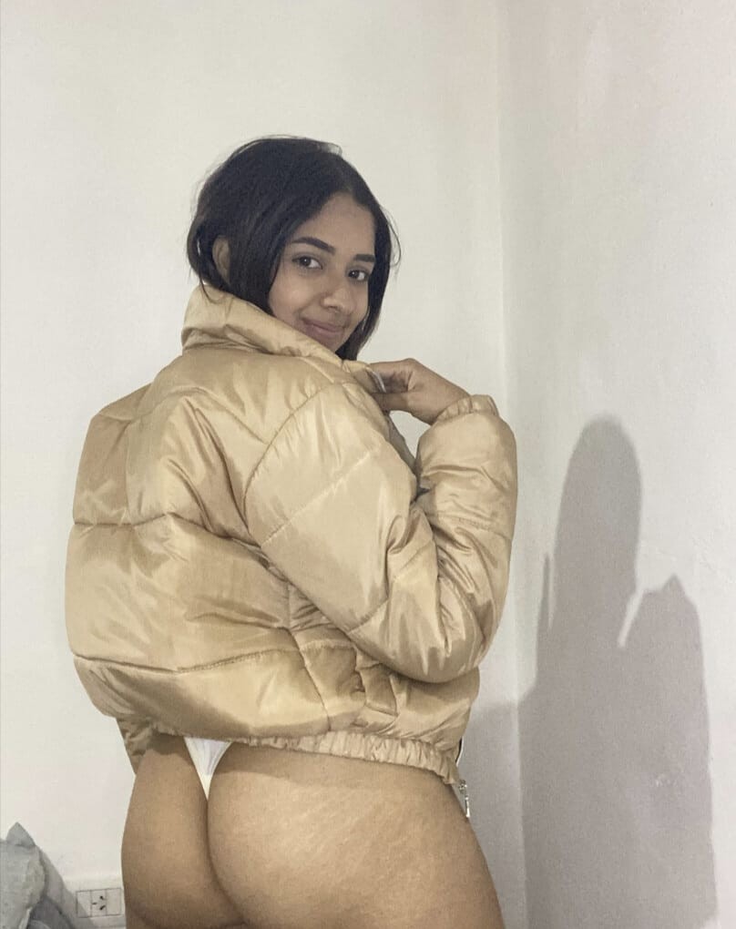 💋👅I AM LOOKING FOR A NICE COCK TO **** SERVICE💠AVAILABLE CAR/HOME/HOTEL INCALL AND OUTCALL�