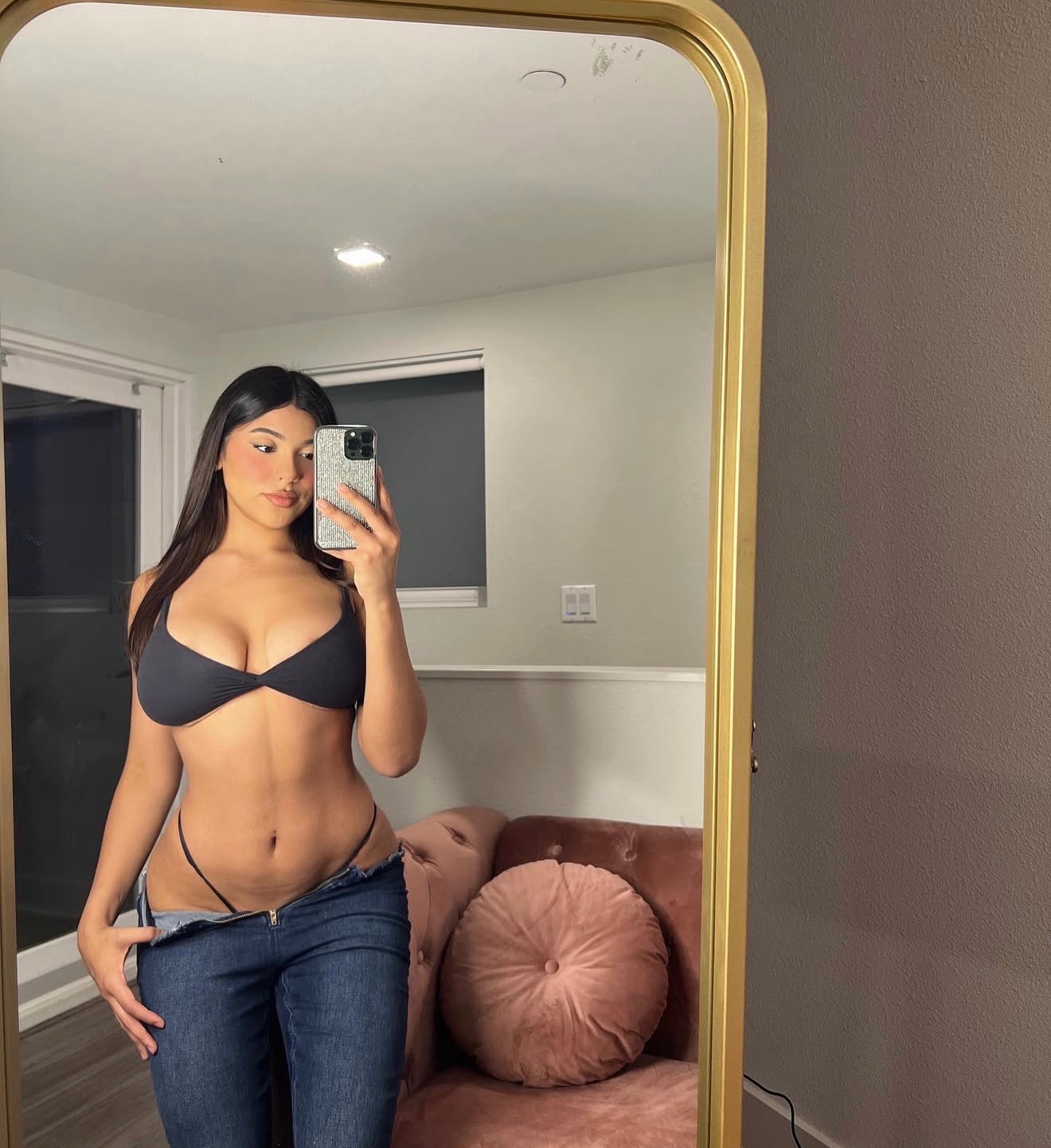 Hookup,massage and night dates