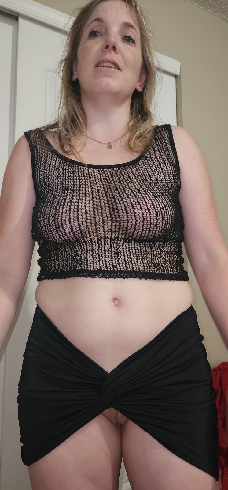 I’m available now for unforgettable fun. I’m the best for you 💦💦🍆🍆🍑🍑🍑🔥