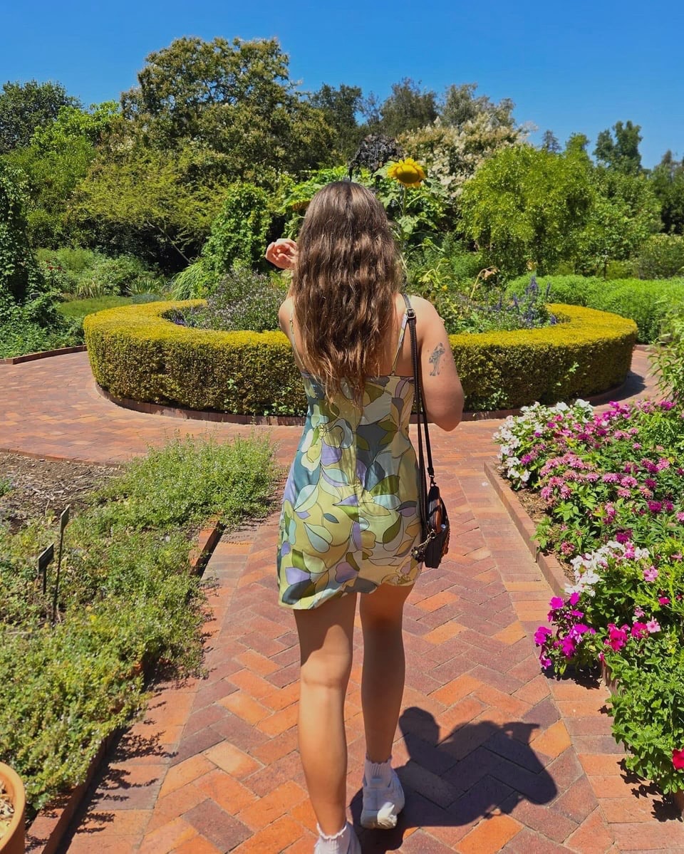 Relaxing Touch & Fiery Passion 🍆💦