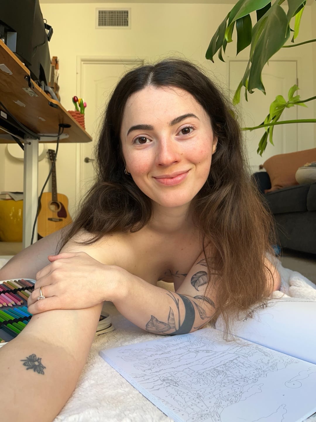 HOT FUN & MASSAGE🍆🍑💦