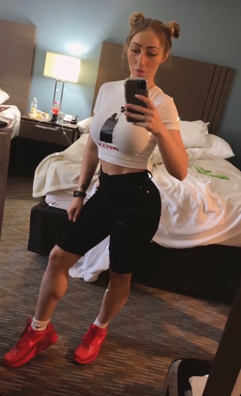 Dinner Bills on me. Here to meet someone who is real and ready to get serious in a relationship