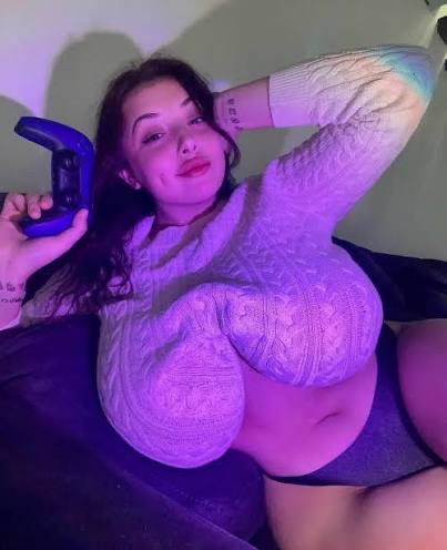 Always available for ****,69,****,breastfuck,Head and doggy****Dee