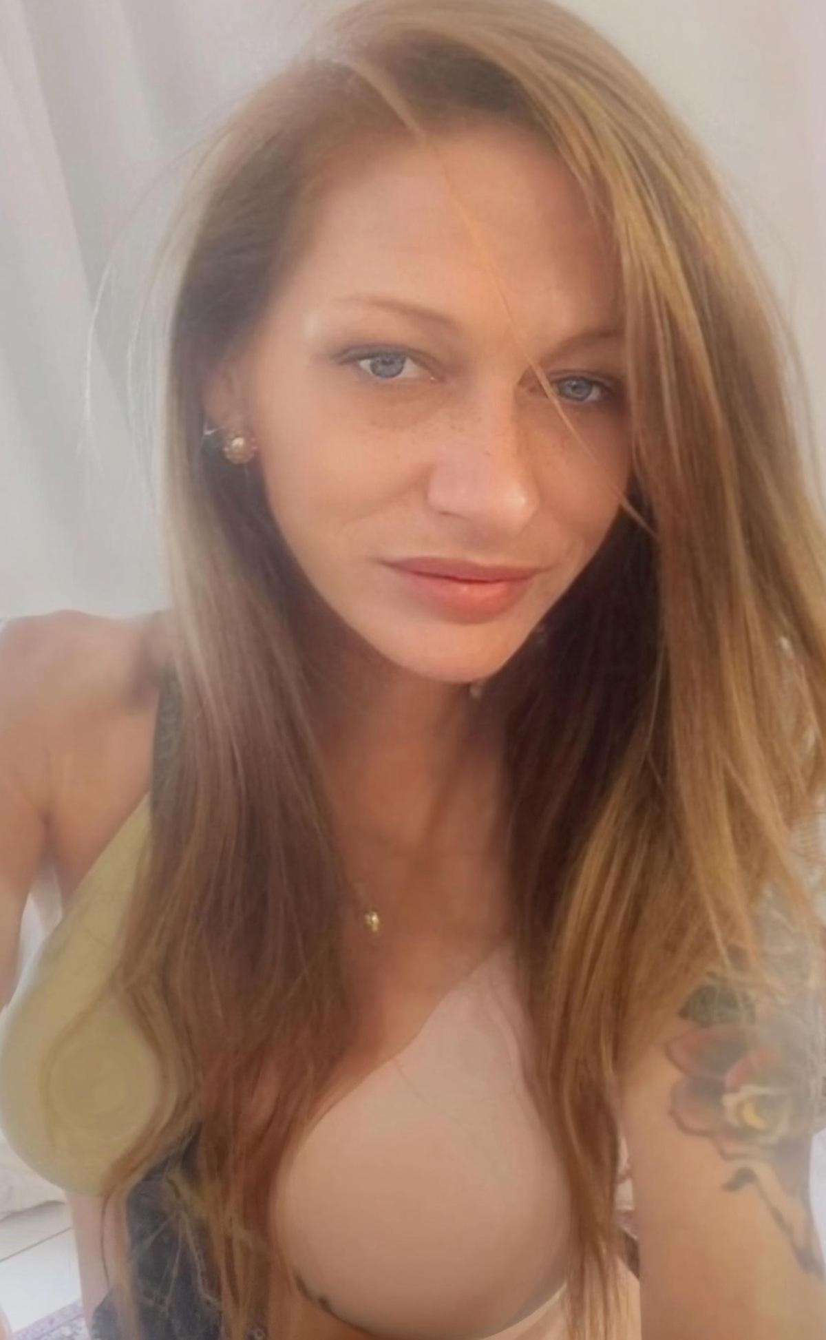 No Deposit-Real Pictures-Tall Southern Bell❤️Strawberry Blonde❤️