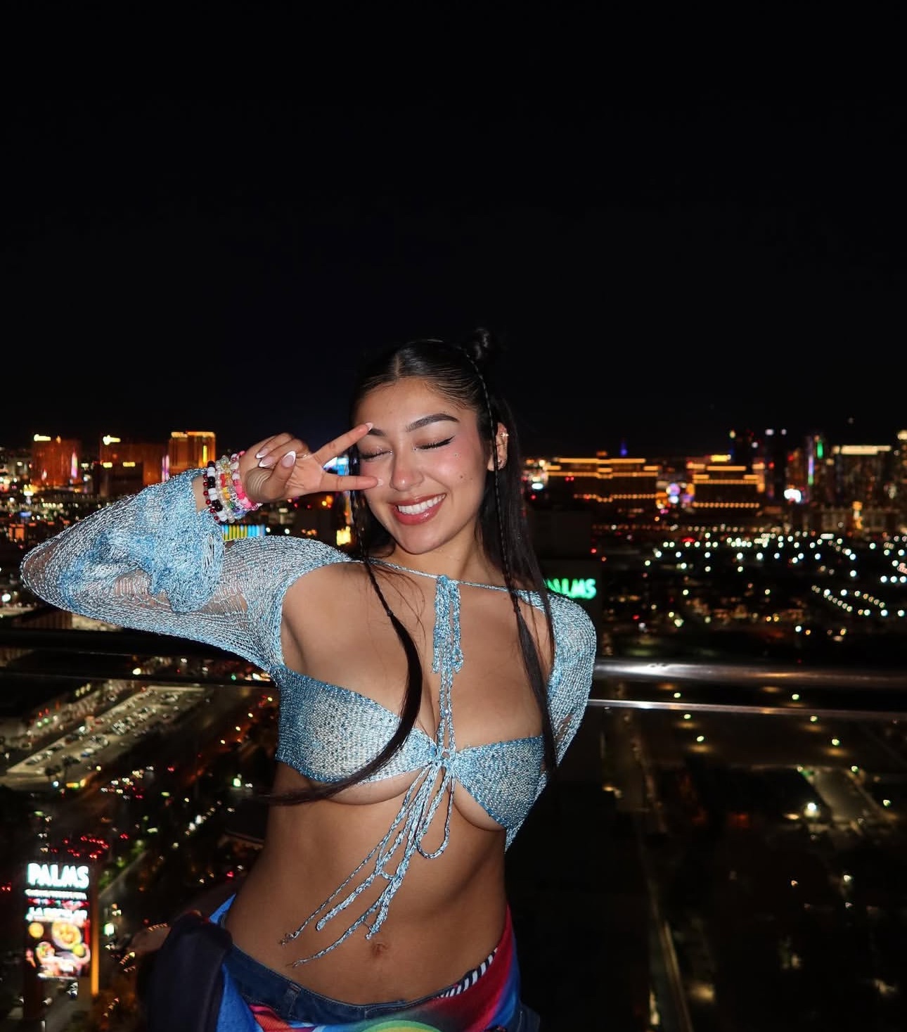 I'm available 24/7 incall/outcall and car sex🍑💯