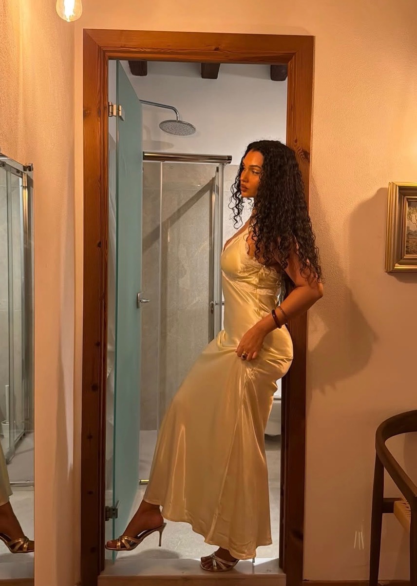 Darling💞i’m  always in a cheerful mood for fun text me💞💞😊