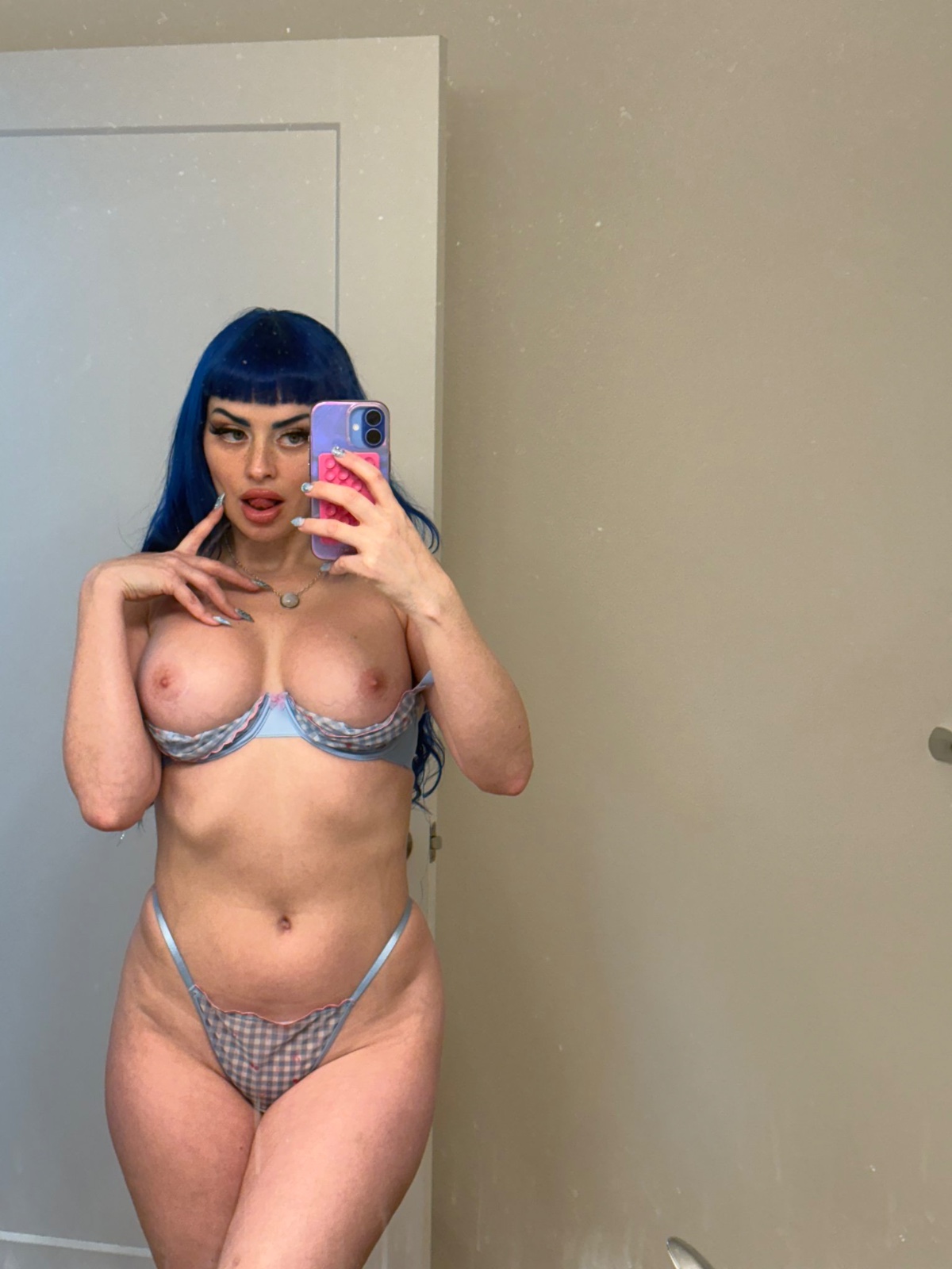 🚨I AM Available FOR OUTCALL AND INCALL SERVICE🍆💦Young and juicy pussy🍪💦