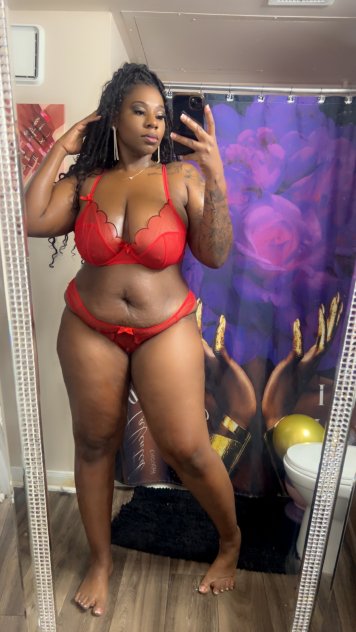 Elegant Woman Who Loves To Please ❤