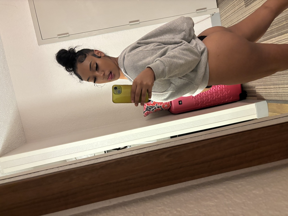 Sexy mixed breed In Town ⭐️⭐️⭐️⭐️⭐️Available 24/7 !