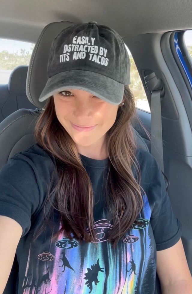 HOT FUN & MASSAGE🍆🍑💦