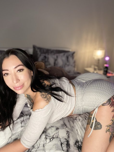 Available for incall outcall and cardate Telegram @jessicahan5