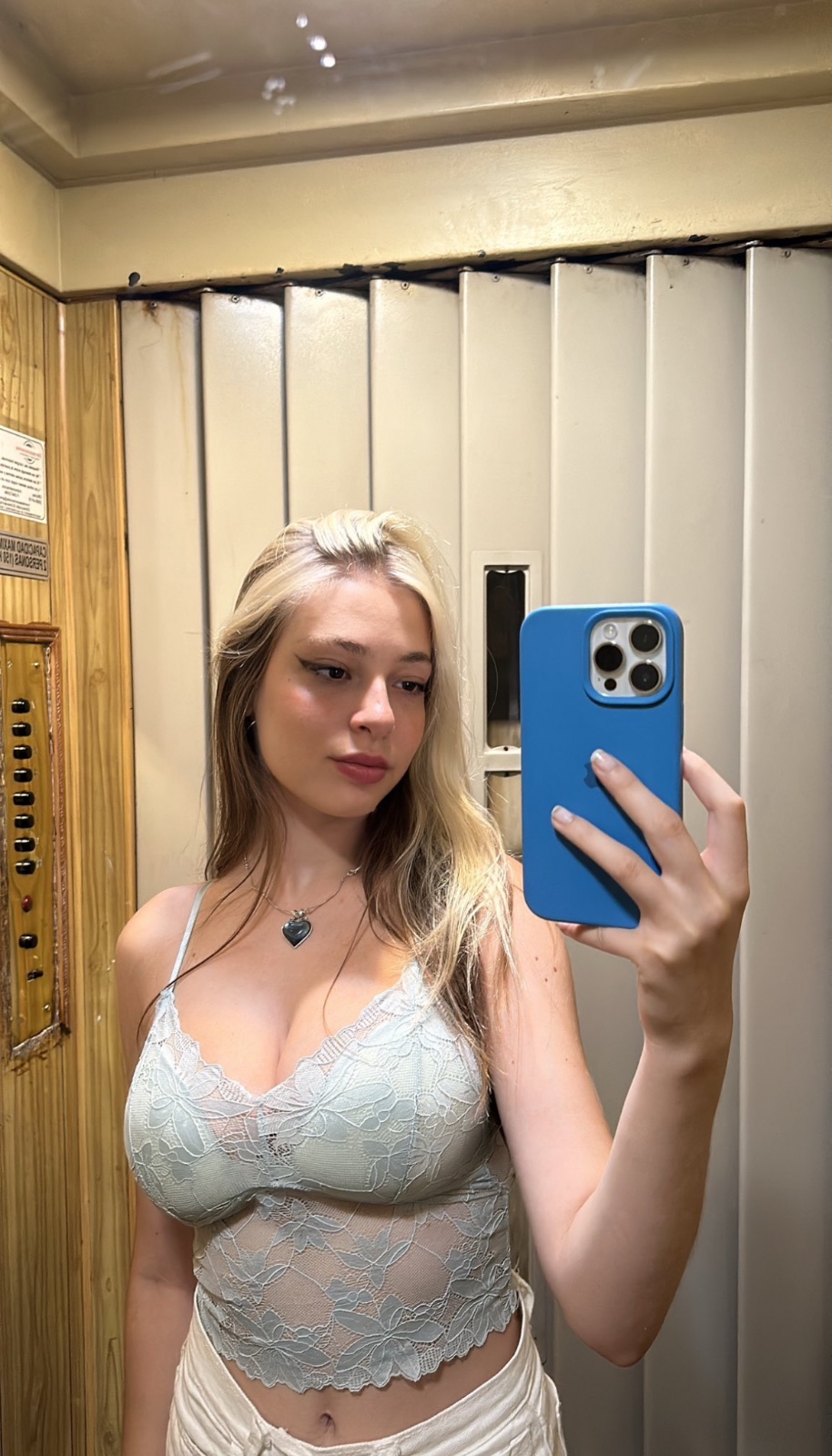 I am available right now💦Young🔥Hott$ Classy and Wet💦👅text me +17852174065