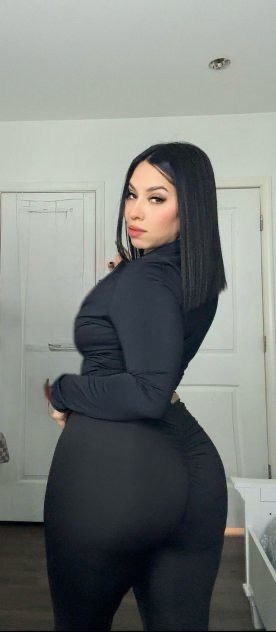 New girl in town 🏙️, waiting for you. 🥰❤️‍🩹