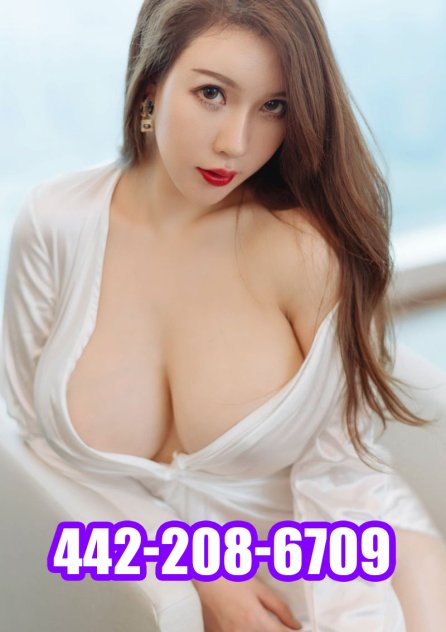 single asian looking 4 fun 👅 incall outcall💦442-208-6709