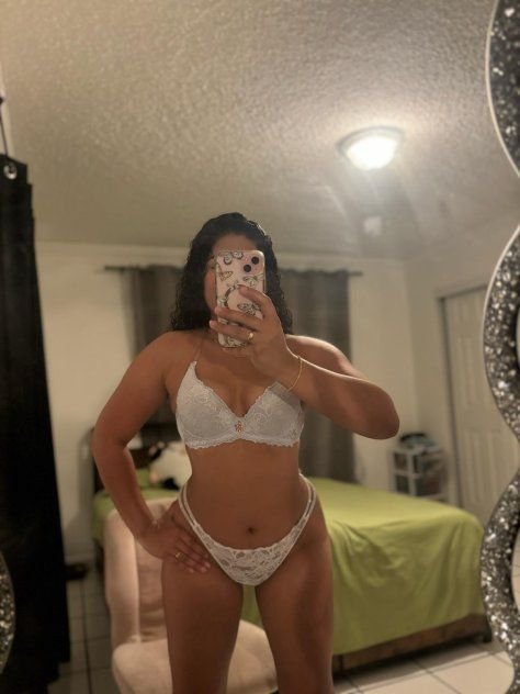 hi baby am hot now call me now am available