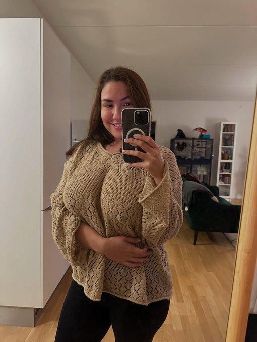 I offer affordable massage with sex I’m professional discreet and genuine